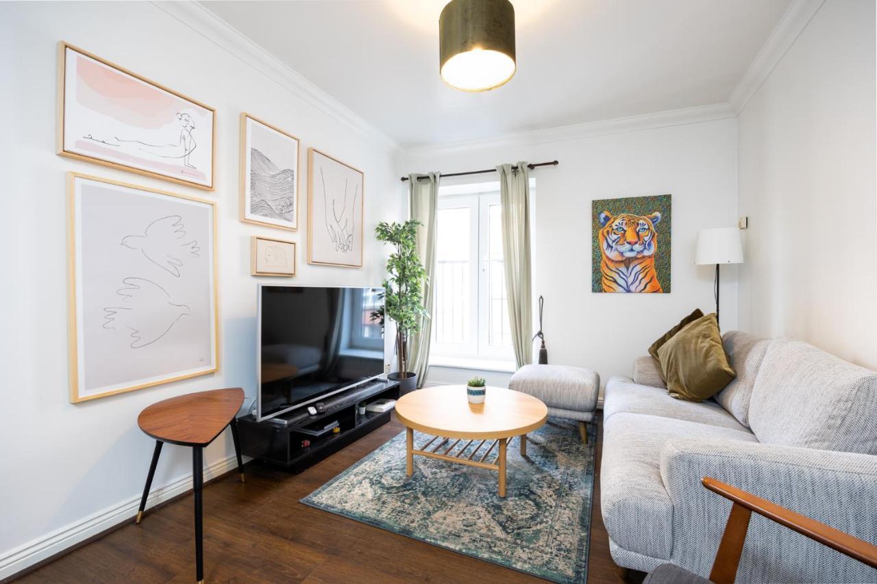 Delightful City Centre Apartment With Balcony Dublin Eksteriør bilde